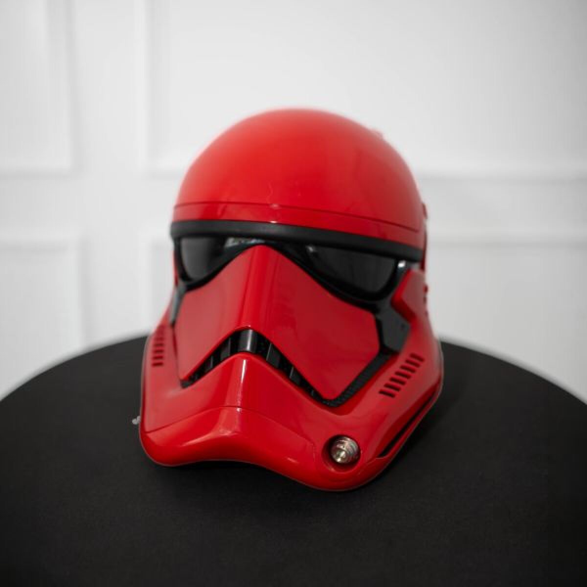 Star Wars Stormtrooper Helment – Red